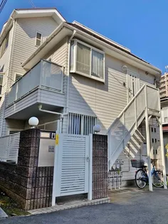 フローラ【2階】の外観