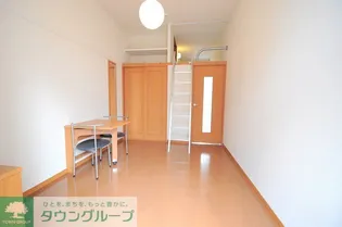 レオパレス赤坂【2階】の外観