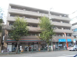 ハウスパーシモン【2階】の外観