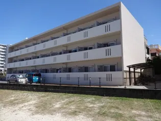 エムズ【3階】の外観