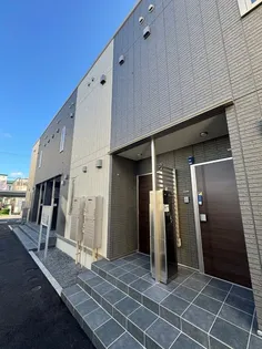 C h a l e u r【1階】の外観