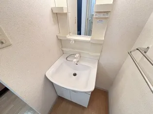 プレザントハイツ久居 A【2階】の内装