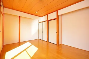 カーサ・アザミ C【2階】の居間