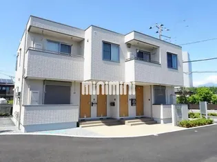 ルミエール E【2階】の外観