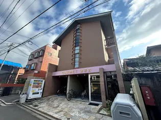 ガーネット御所西【3階】の外観