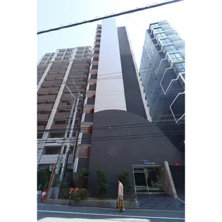 SERENiTE北浜【6階】の外観