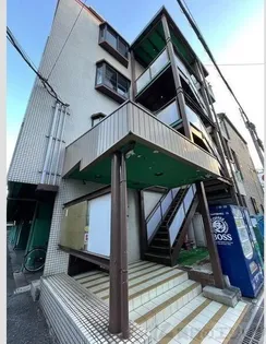 ガレージフィールド相川【2階】の外観