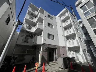 エメラルドV【2階】の外観