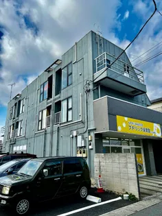 栄治ビル【3階】の外観