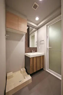 ZOOM新宿南Second【2階】の内装