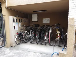 ベルメゾン【1階】の地図