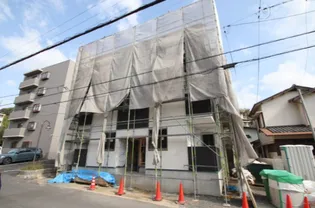 岡山県岡山市北区三門東町【アパート】の外観