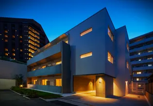 東京都文京区湯島4【マンション】の外観