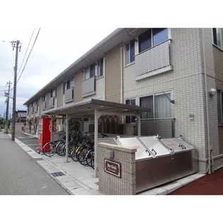 アールヴェルデ【1階】の外観