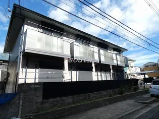 ファミール・シャトル【1階】の外観