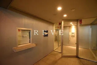 東京都千代田区神田錦町1【マンション】の外観