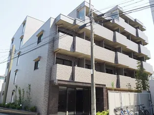 ルーブル三軒茶屋伍番館【4階】の外観