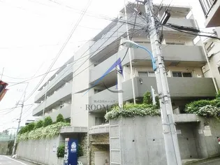 プレール高田馬場【1階】の外観