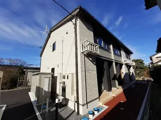 シャノワール【1階】の外観