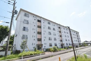 UR江南【3階】の外観