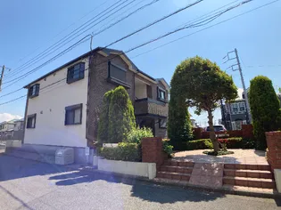 ヴィーガ【1階】の外観