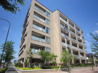 クール・ドゥ・サンセール【5階】の外観