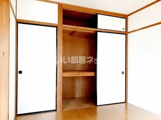 アーバンハイツ那加B【1階】の内装