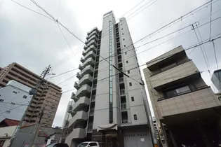 コアレジデンス【8階】の外観