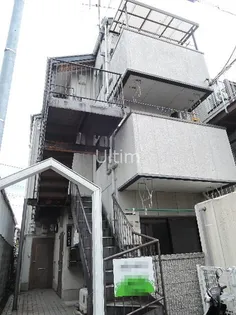 ラッキーハイツ【1階】の外観