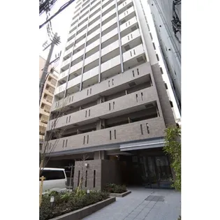 レジディア京町堀【3階】の外観