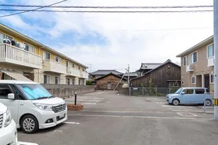 シー・パラシオン【2階】の外観