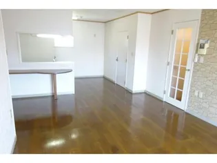 レジデンスコスモ【2階】の居間