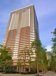 ロイヤルパークスタワー南千住【14階】の外観