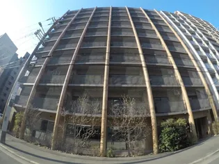 ミールズ新大阪【3階】の外観