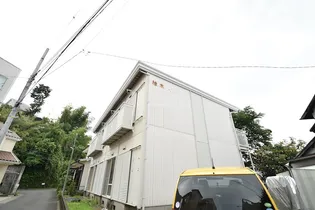 神奈川県小田原市城山1【アパート】の外観