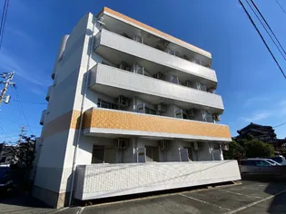 ジュネス国府【4階】の外観