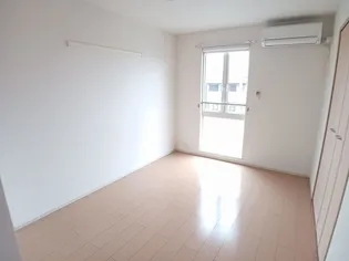 ヴェルデ・コッリーナ I【2階】の内装