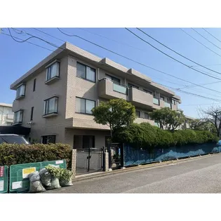 クリエール由比ガ浜の外観