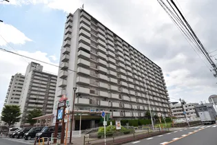 UR中丸【3階】の外観