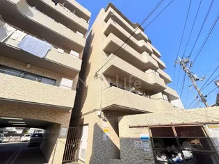 神木本町コスモマンション【6階】の外観