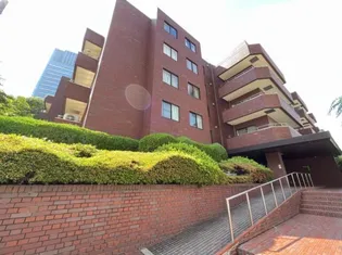 パークサイド六本木【2階】の外観