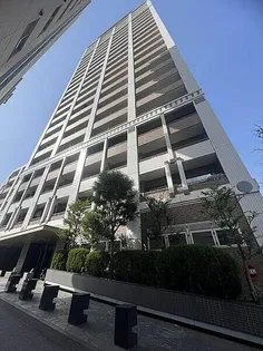 東京都新宿区北新宿3【マンション】の外観