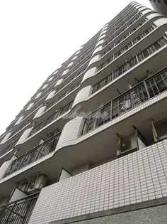 メゾン・ド・エトレーヌ【10階】の外観