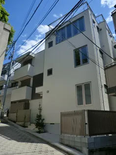 東京都港区南麻布3【マンション】の外観