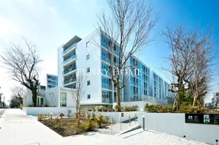 東京都世田谷区砧2【マンション】の外観