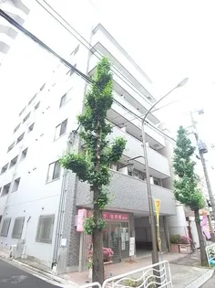 クイーンズコート福住の画像