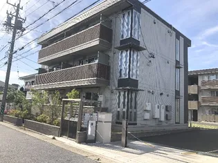 ラルジュ高峯の画像
