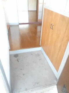 なかじまハイツ【2階】の玄関