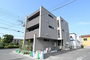 シャーメゾン バトーの画像