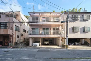 松山ビル【3階】の外観